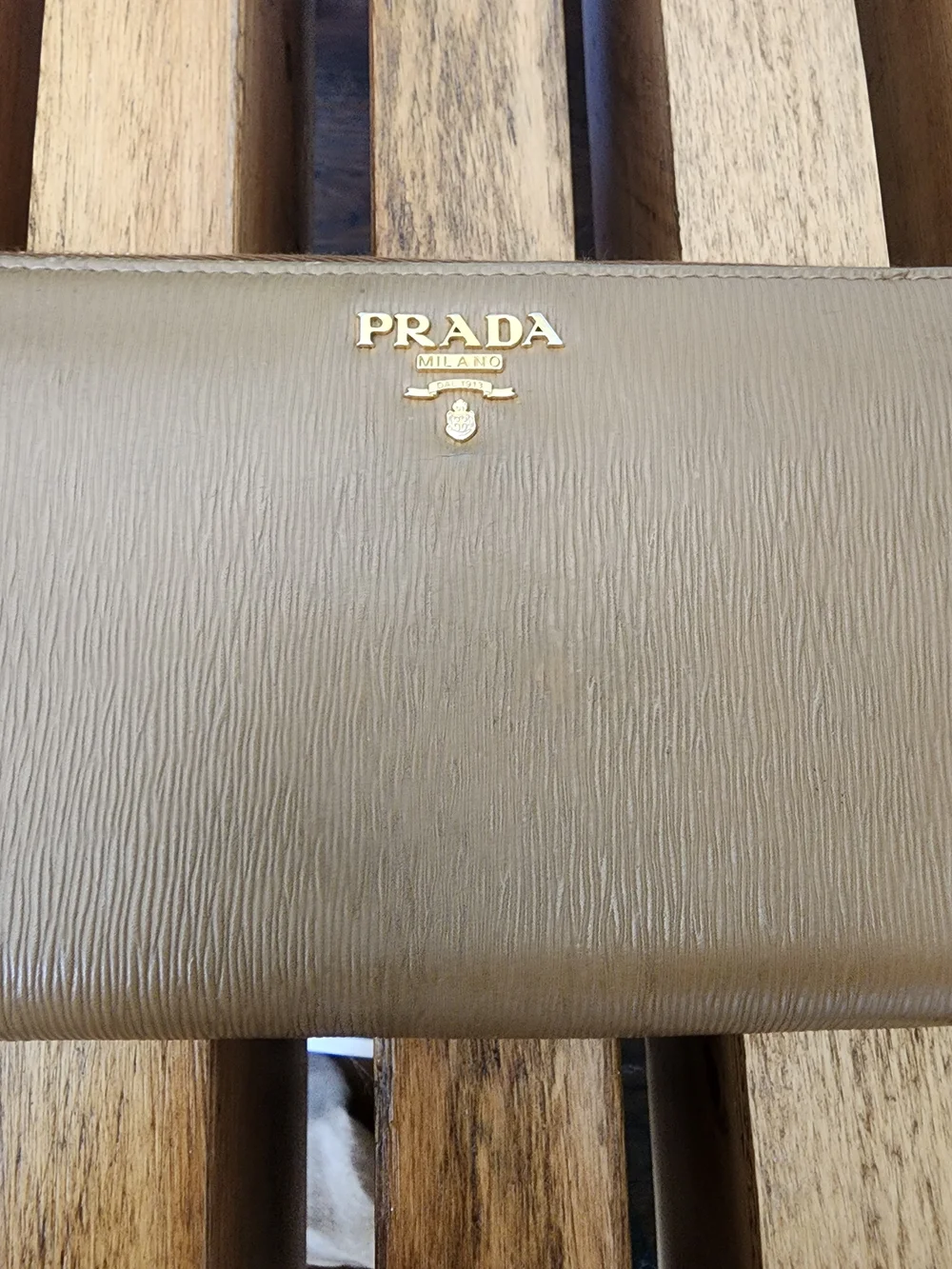 PRADA Saffiano Zip Wallet